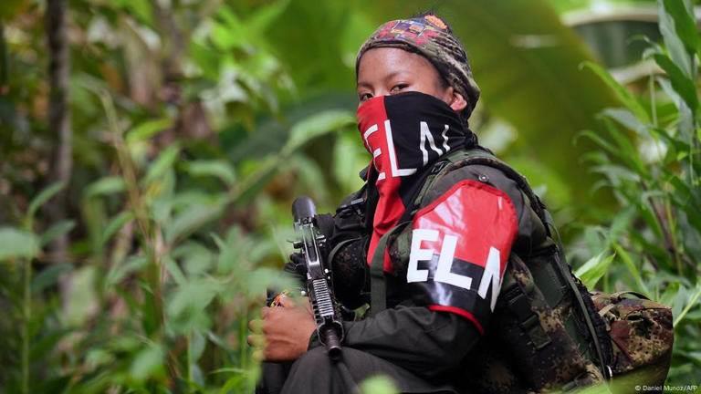 Intensifica Colombia ofensiva militar contra ELN