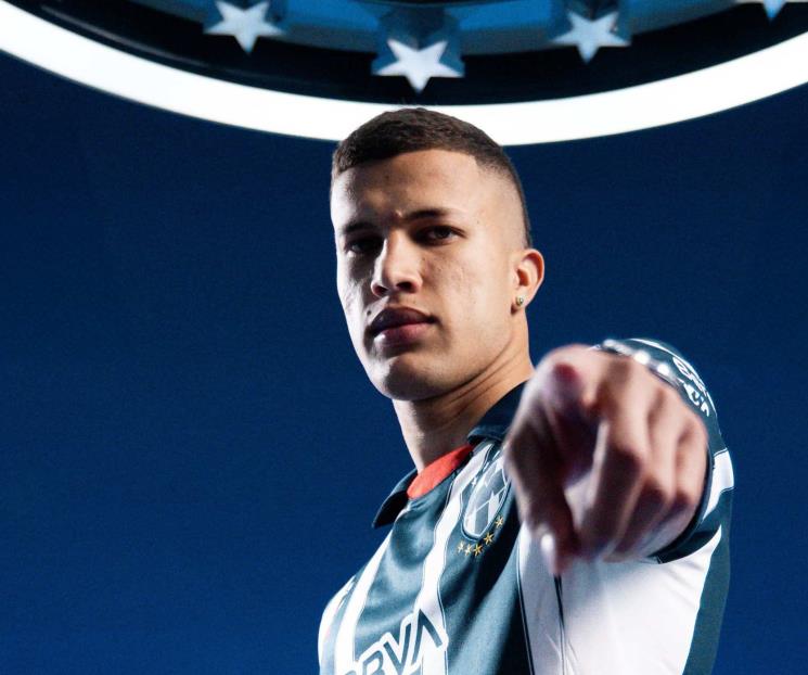 Quiere Deossa de Rayados acercarse al nivel de históricos del futbol