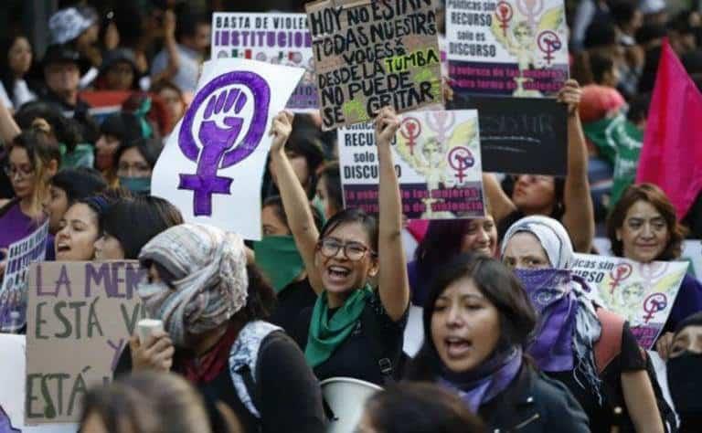 Acusan recorte en presupuesto de ayuda a mujeres agredidas