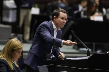 Propone Anaya programas de visas y permisos