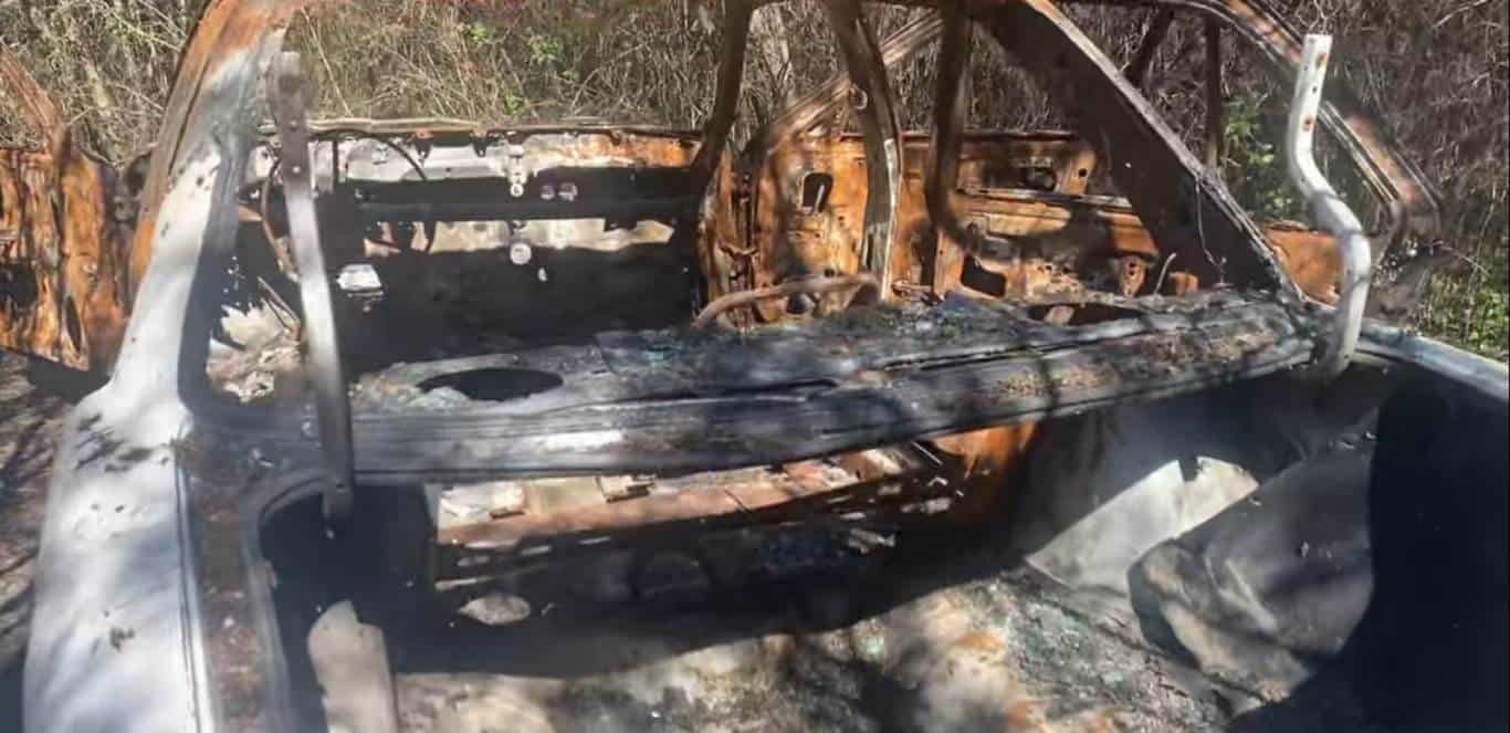 La Fiscalía General de Justicia del Estado, investiga el hallazgo de un deshuesadero clandestino de automóviles, ubicado en el municipio de Cadereyta.