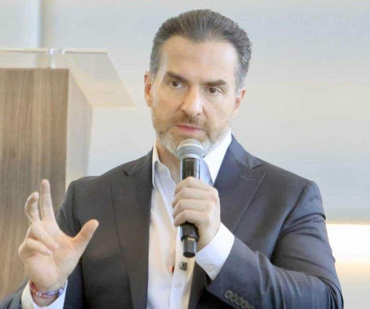 Denuncia Adrián que Estado le debe 160 mdp a Monterrey