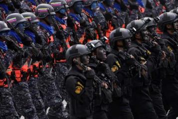 Cierra Caracas frontera con Brasil por ejercicios militares