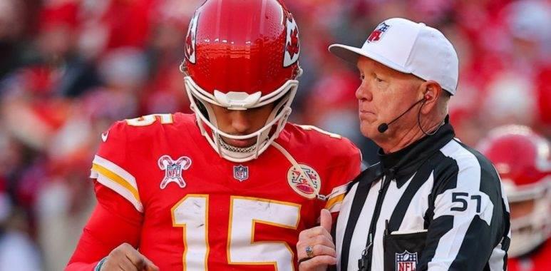 Niega Mahomes que los árbitros ayuden a los Jefes