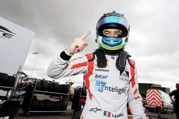 Gana mexicano Sebasti&aacute;n &Aacute;lvarez las 24 de Daytona 