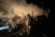 Acaba fuego con tráiler en Mina Acaba fuego con tráiler en Mina