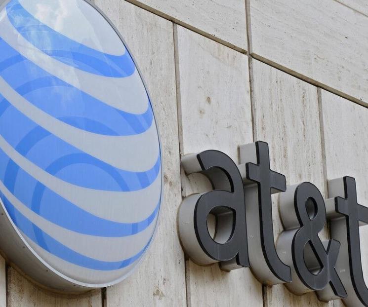 AT&T reporta 23.6 millones de clientes al cierre de 2024