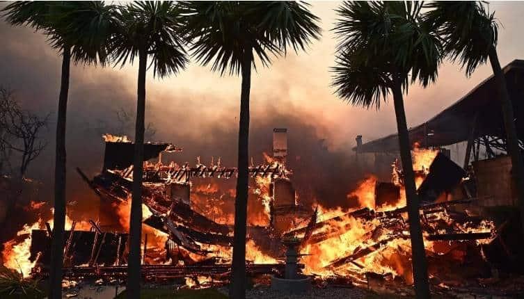 Incendios en California arrasan con archivo de la historia chicana