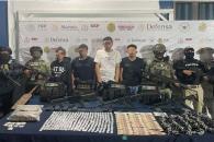 Ejército y Guardia Nacional aseguran armas y explosivos en Veracruz Ejército y Guardia Nacional aseguran armas y explosivos en Veracruz