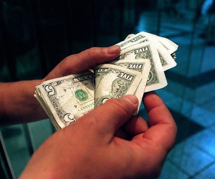 Reservas internacionales superan los 230 mil mdd por primera vez