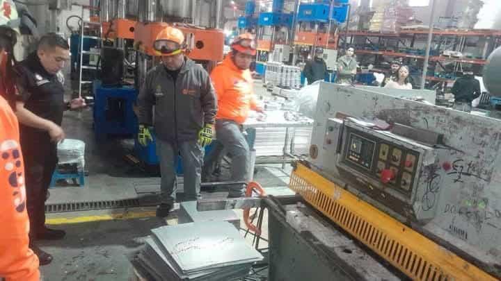Pierde obrero sus dedos en empresa Pierde obrero sus dedos en empresa