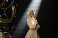 JLo protagoniza "El beso de la mujer araña" junto a Diego Luna