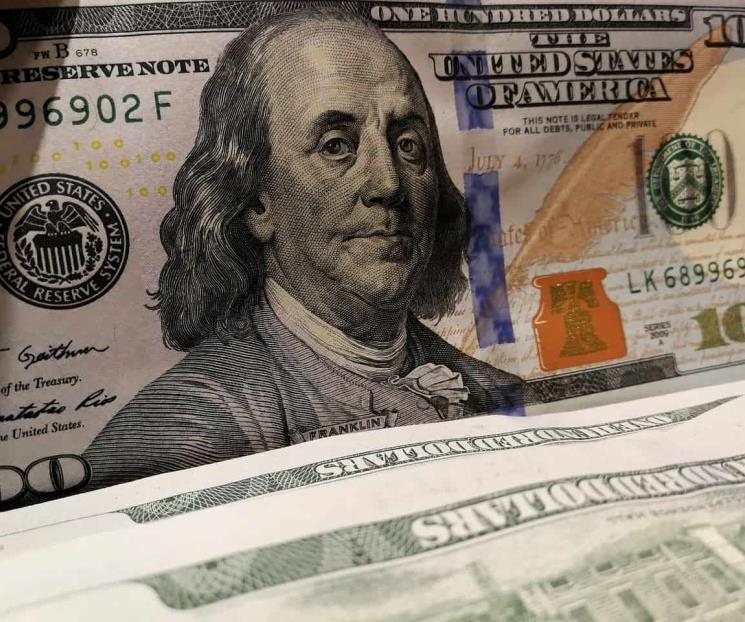 Se dispara tipo de cambio hasta 20.73 pesos por dólar