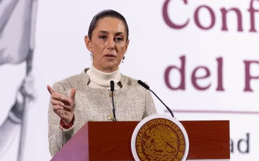 Sheinbaum lamenta accidente aéreo en Washington