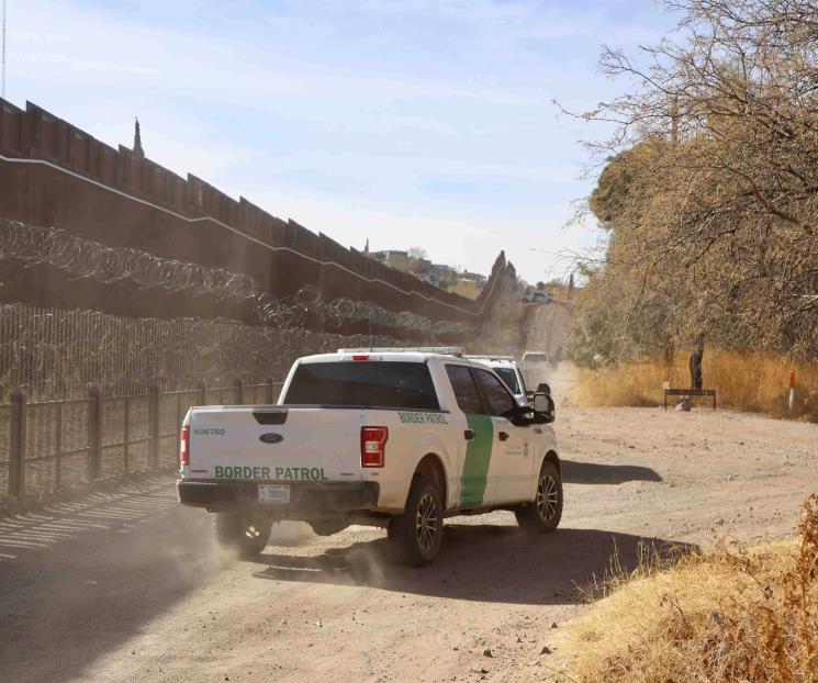 Texas se asocia con administración de Trump por crisis fronteriza