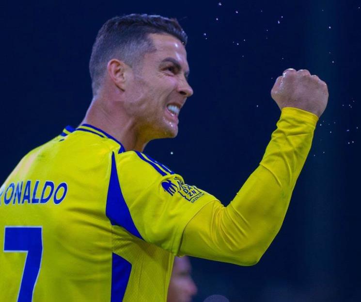 Sigue CR7 marcando goles en el futbol árabe