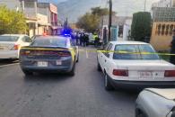 Balean a dos hombres en Santa Catarina