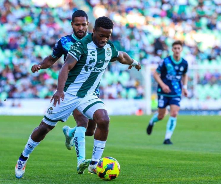 Santos pierde ante Puebla y lleva cinco derrotas en el torneo