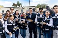 Comparte ´tamaliza´ con trabajadores de líneas 4 y 6