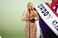 Se imponen Beyoncé y Kendrick en los Premios Grammys Se imponen Beyoncé y Kendrick en los Premios Grammys