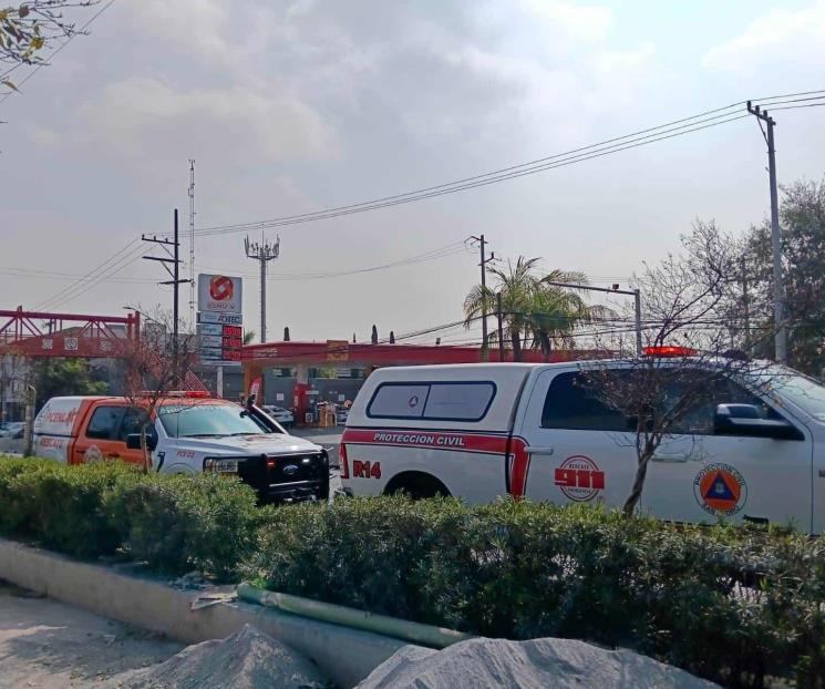 Sufren caída de andamio en San Pedro