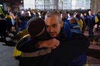 Intercambian Ucrania y Rusia 300 prisioneros de guerra Intercambian Ucrania y Rusia 300 prisioneros de guerra