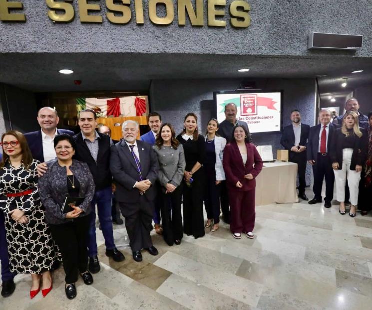 Realizan homenaje a Diputados Constituyentes