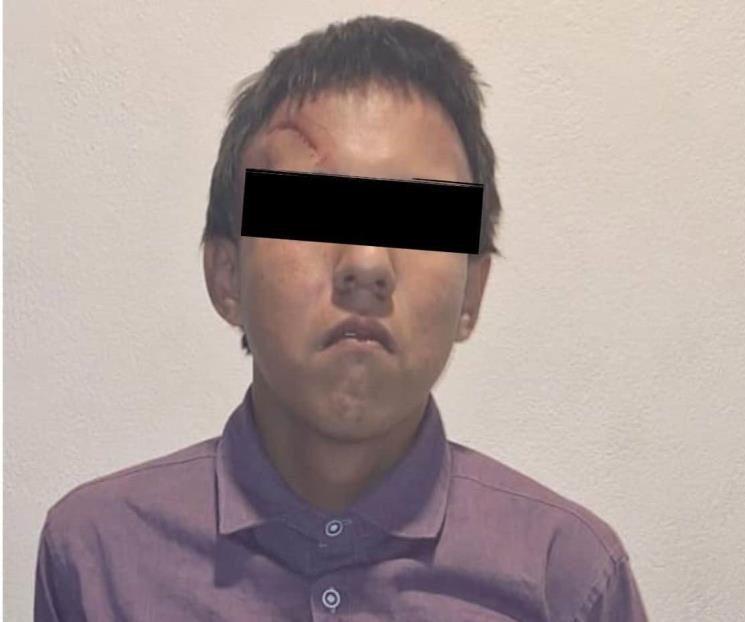 Agrede con desarmador a su padre y hermano