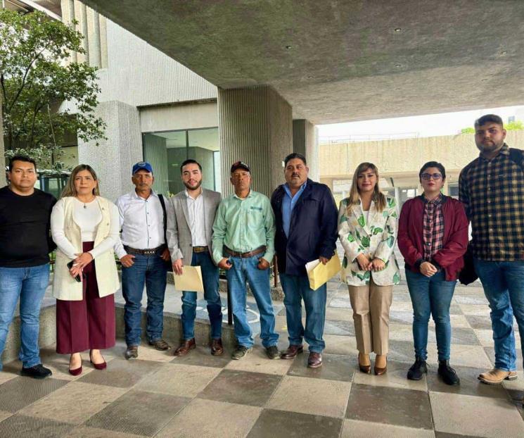 Piden campesinos del sur apoyo por la falta de agua en esa zona Piden campesinos del sur apoyo por la falta de agua en esa zona