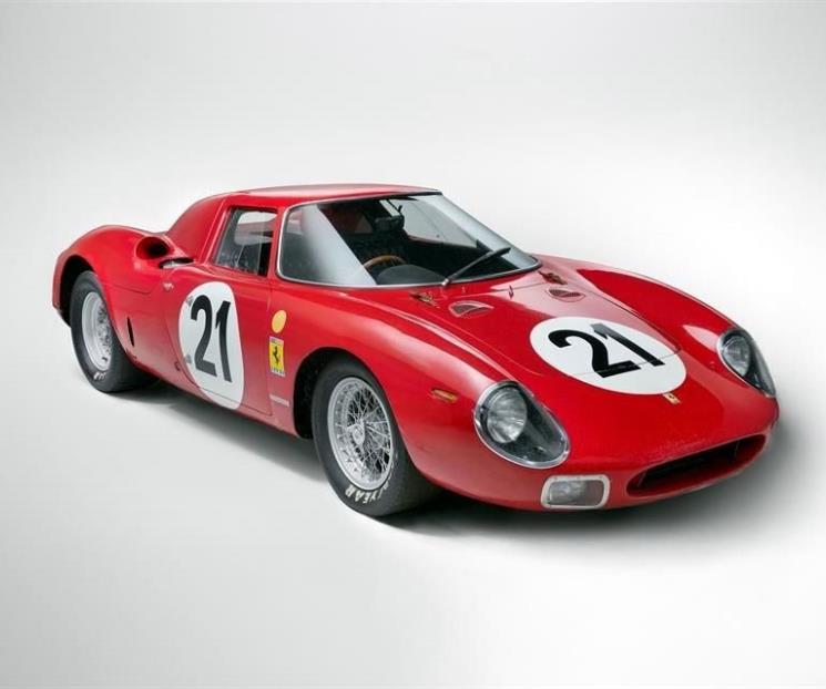 Venden en 36.2 mdd auto de Ferrari de 1965