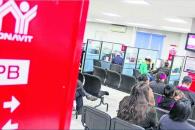 Infonavit y trabajadores acuerdan aumento salarial de 4%