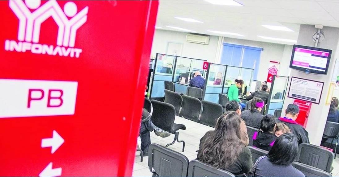 Infonavit y trabajadores acuerdan aumento salarial de 4%