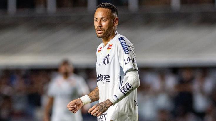 Ya jugó Neymar con Santos