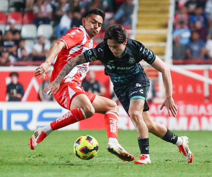 Necaxa le propina su sexta derrota al Santos