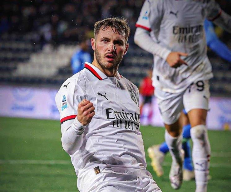 Anota Santiago Giménez su primer gol con el Milán