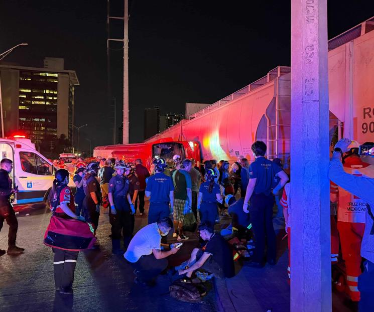 Vinculan a chofer de autobús por trenazo