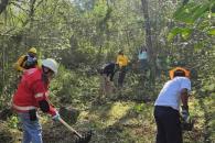 Capacitan a personal de Medio Ambiente en manejo del fuego Capacitan a personal de Medio Ambiente en manejo del fuego