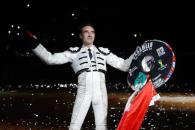 Triunfa Enrique Ponce en la Plaza México Triunfa Enrique Ponce en la Plaza México