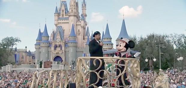 Jalen Hurts vive un sueño en DIsney