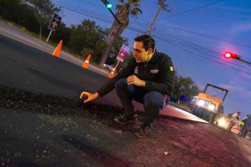 Contin&uacute;a reconstrucci&oacute;n de carretera Mezquital-Santa Rosa