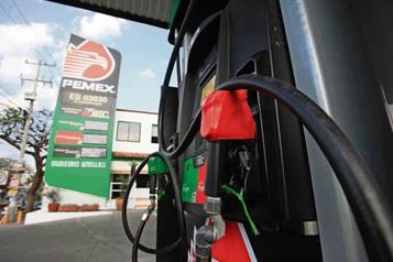Fijar precio afectar&aacute; a Pemex y gasolinaros: PetroIntelligence