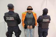 Pide limosna y amenaza con pistola Pide limosna y amenaza con pistola