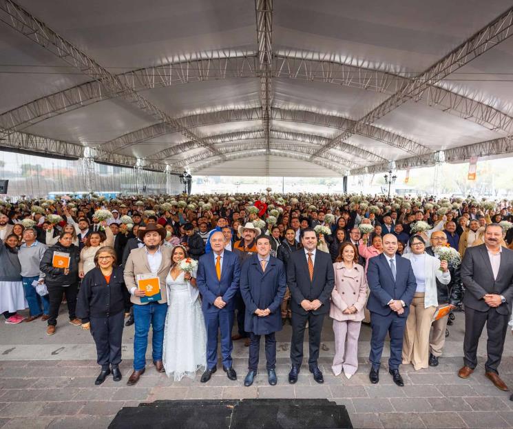 Encabeza Samuel la unión de 2 mil 382 matrimonios