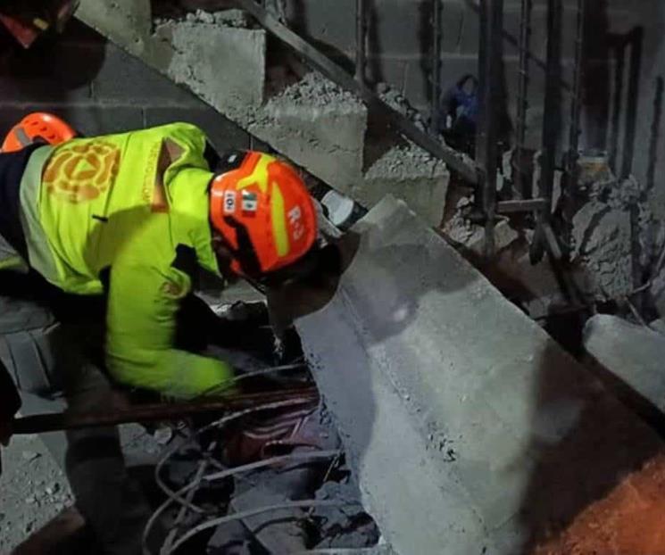 Fallece aplastado tras derrumbe de su casa