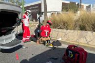 Deja choque y volcadura dos lesionados Deja choque y volcadura dos lesionados
