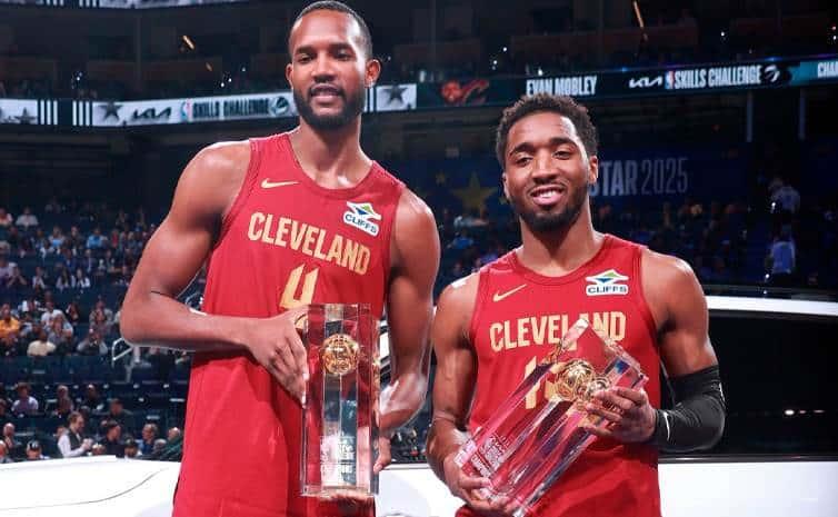 Llueven en San Francisco estrellas de la NBA