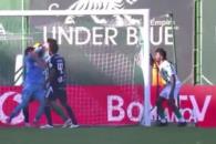 Comete error Guillermo Ochoa en el empate del AVS Comete error Guillermo Ochoa en el empate del AVS