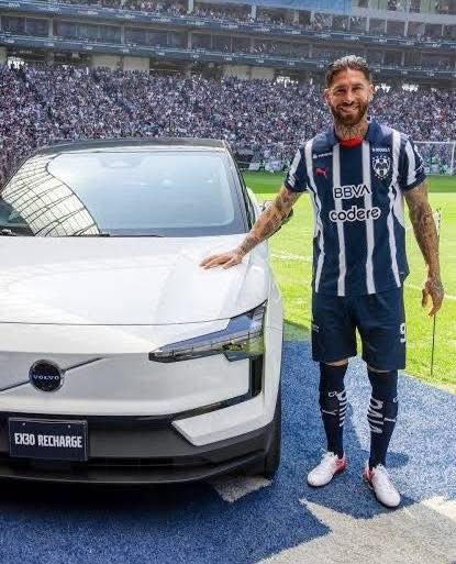 Buscará Ramos en Rayados su título 30 como profesional