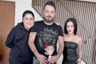 Bautizan a Tessa, hija de José Eduardo Derbez Bautizan a Tessa, hija de José Eduardo Derbez