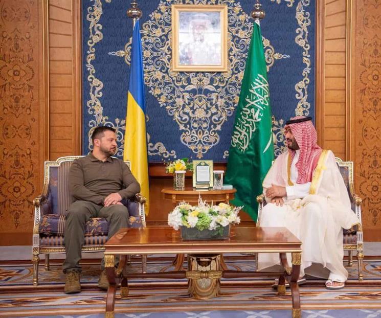 Llega Zelensky a Emiratos en busca de apoyo